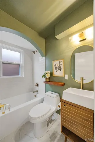 $424,999 | 831 South Harrison Avenue, Kirkwood, MO 63122