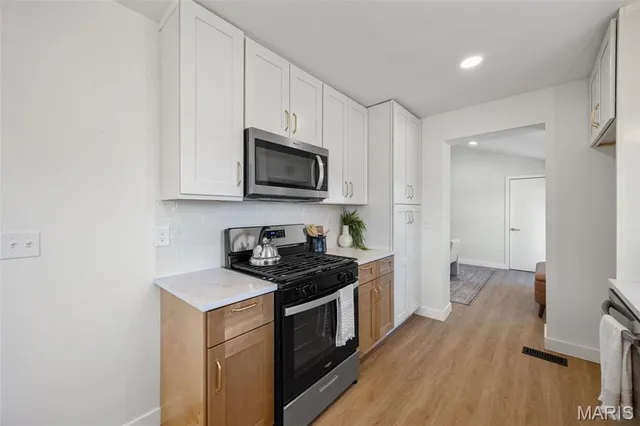 $424,999 | 831 South Harrison Avenue, Kirkwood, MO 63122