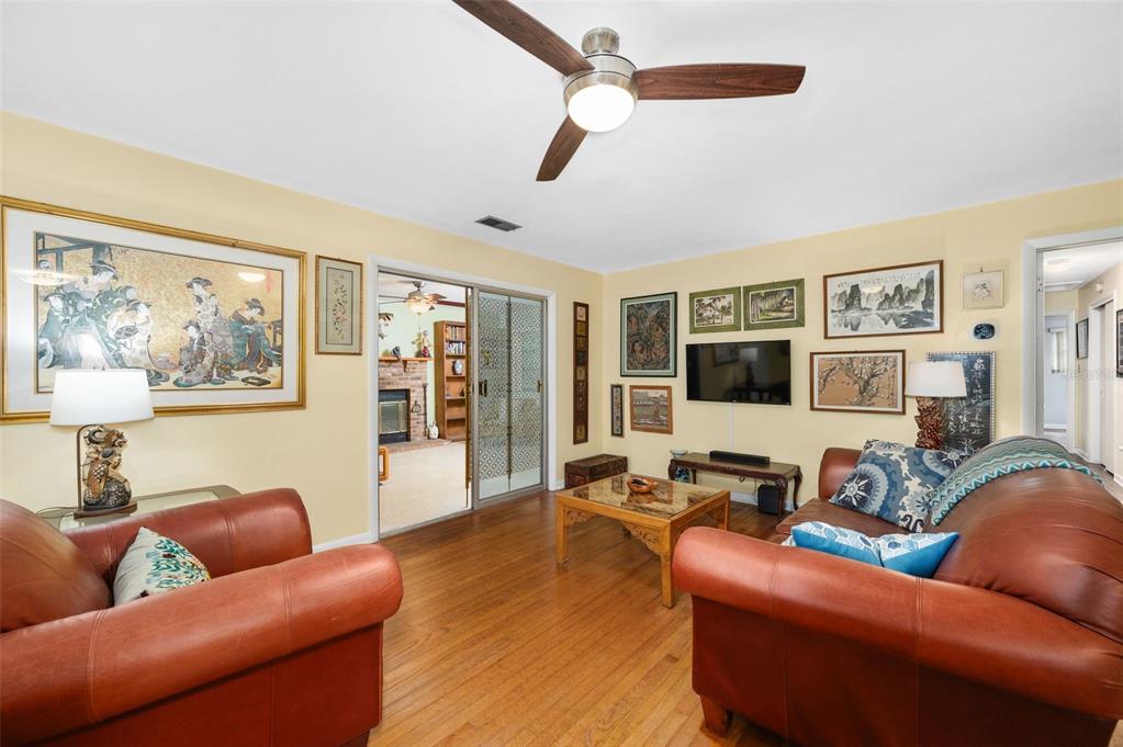 318 Southwest 40 Terrace Gainesville, FL 32607 - Photo 3 of 28