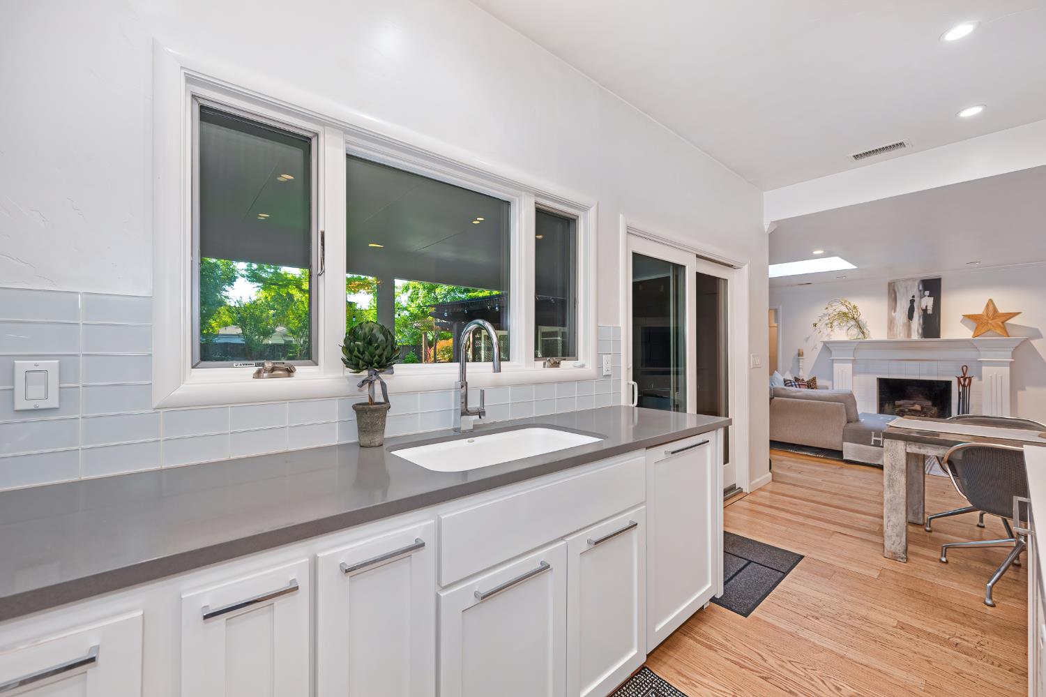 3852 El Ricon Way Sacramento, CA 95864 - Photo 18 of 71