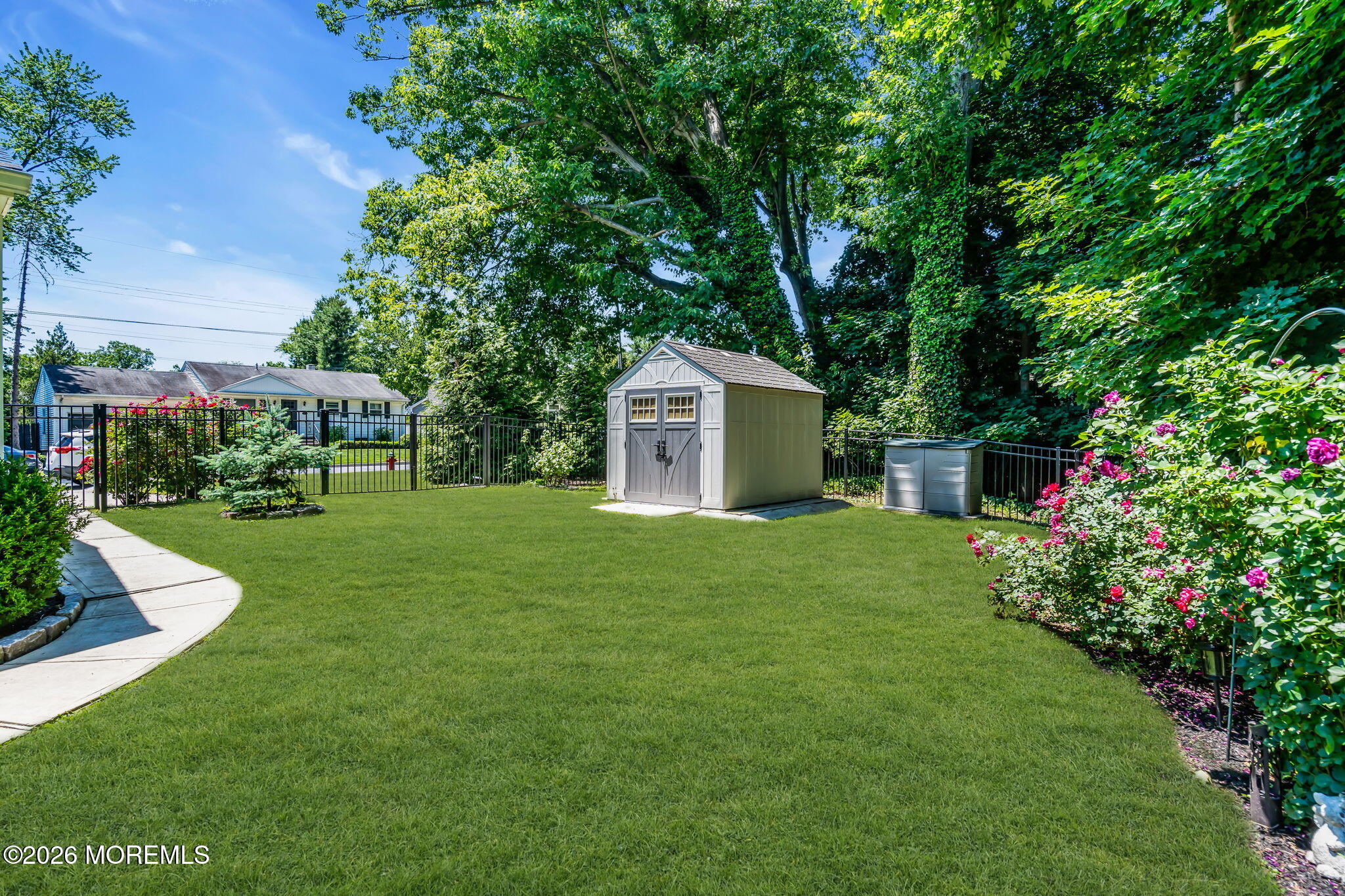 257 Harding Boulevard Matawan, NJ 07747 - Photo 39 of 42 55-web-or-mls-DSC08110-1