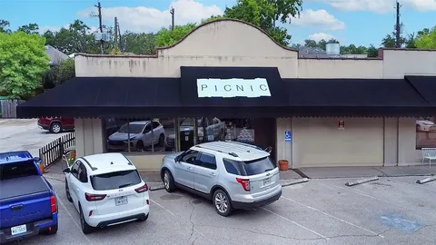 $850,000 | 2343 North Boulevard, Houston, TX 77098