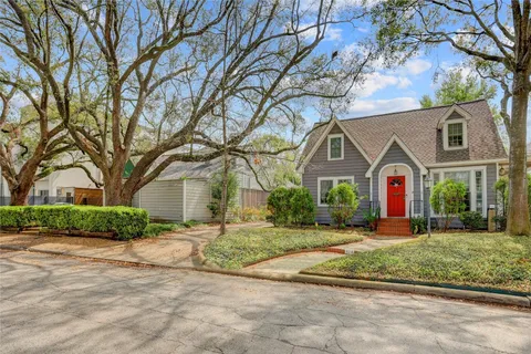 $850,000 | 2343 North Boulevard, Houston, TX 77098