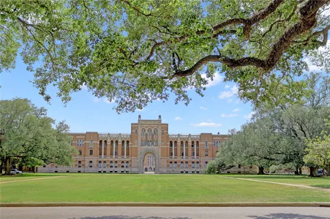 $850,000 | 2343 North Boulevard, Houston, TX 77098