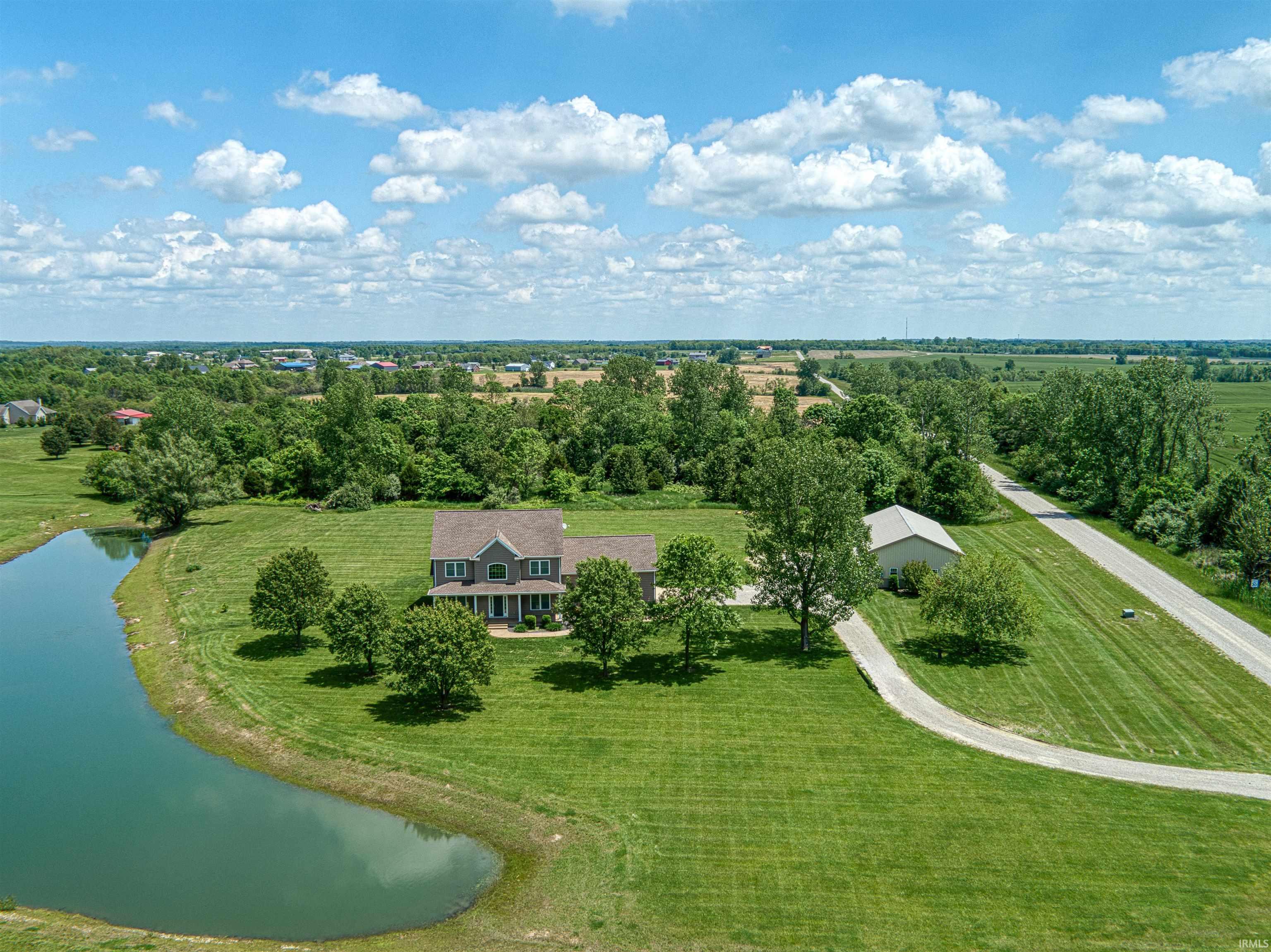 3022 Zoar Church Road Elberfeld, IN 47613 - Photo 2 of 32