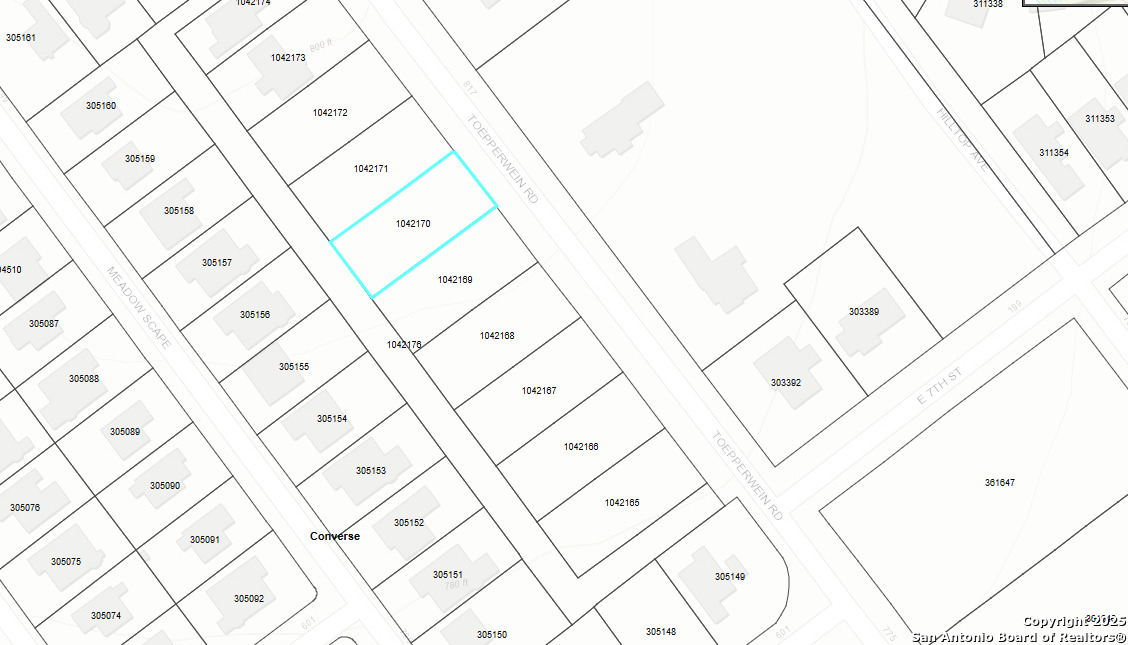 813 Toepperwein Road Converse, TX 78109 - Photo 4 of 4 a view of white marble wall