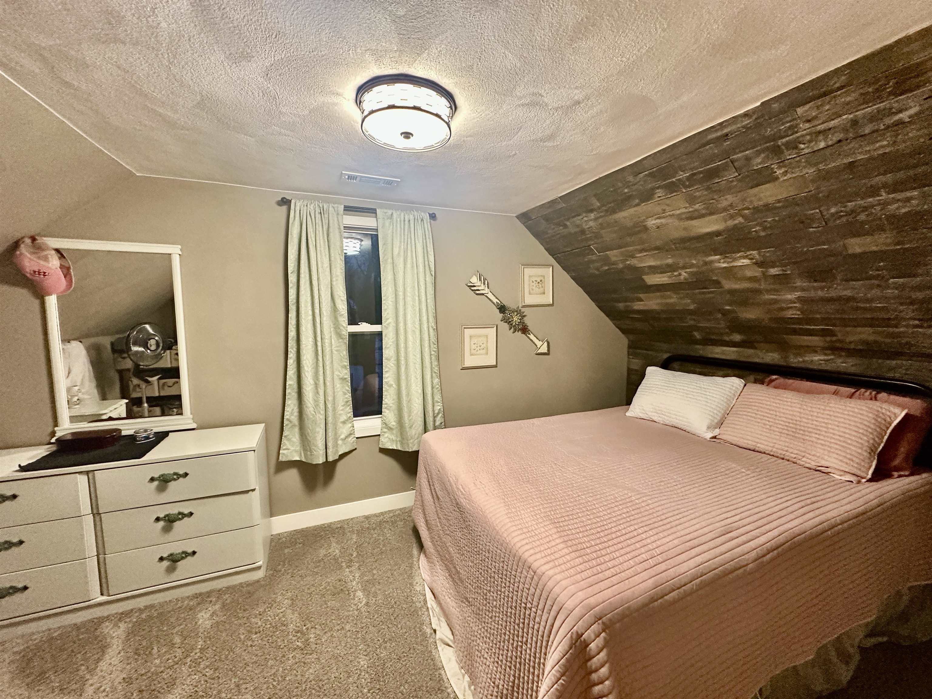 1657 Fayette Avenue Beloit, WI 53511 - Photo 16 of 35