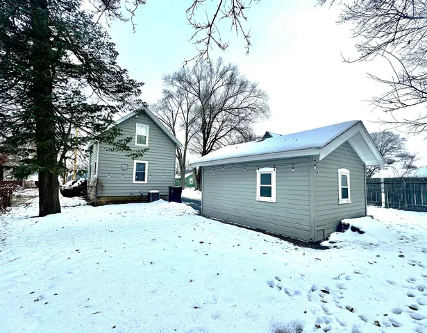 $169,900 | 1657 Fayette Avenue, Beloit, WI 53511