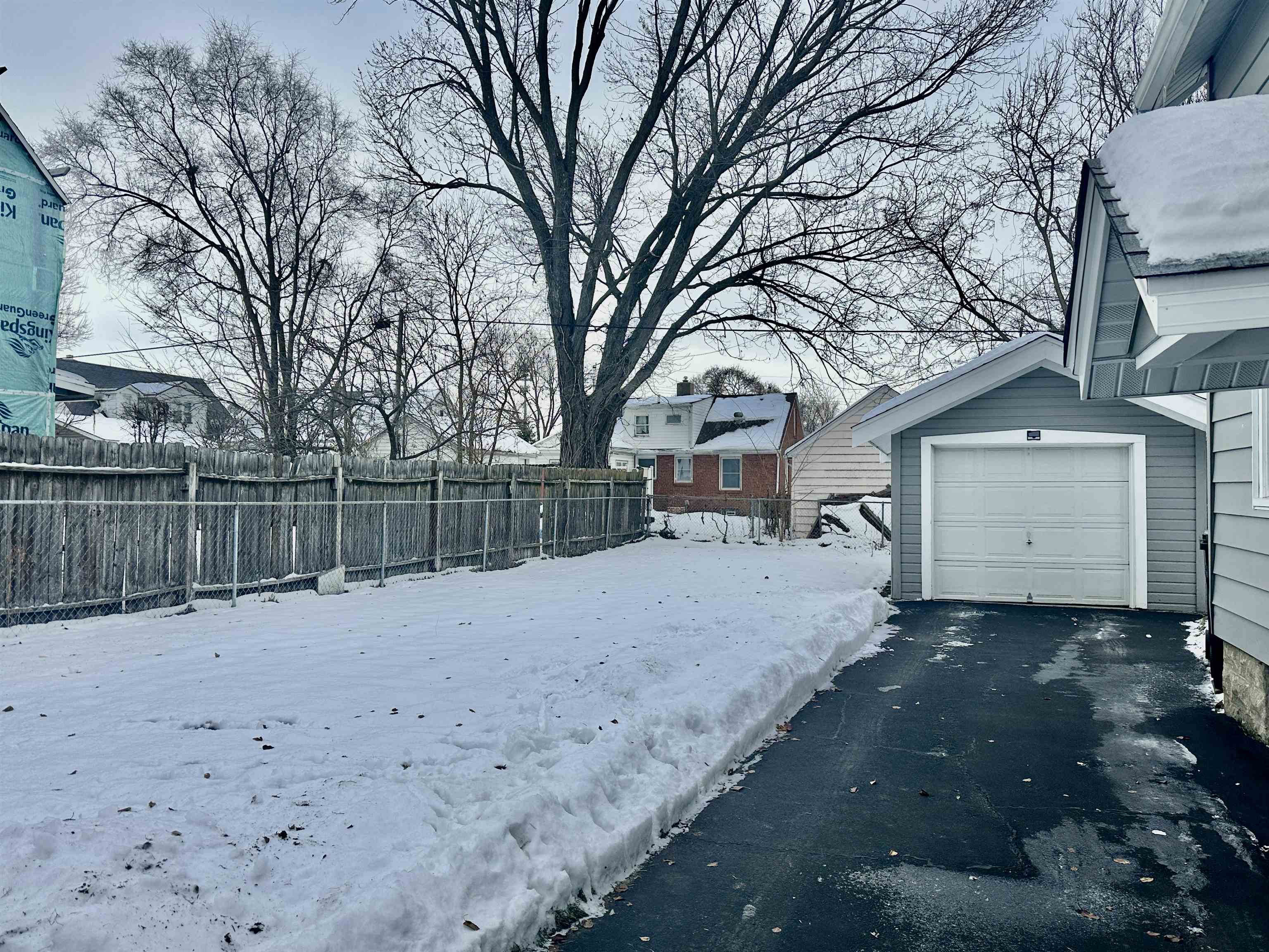 1657 Fayette Avenue Beloit, WI 53511 - Photo 30 of 35