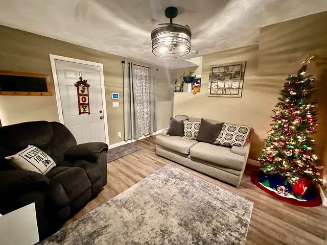 $169,900 | 1657 Fayette Avenue, Beloit, WI 53511