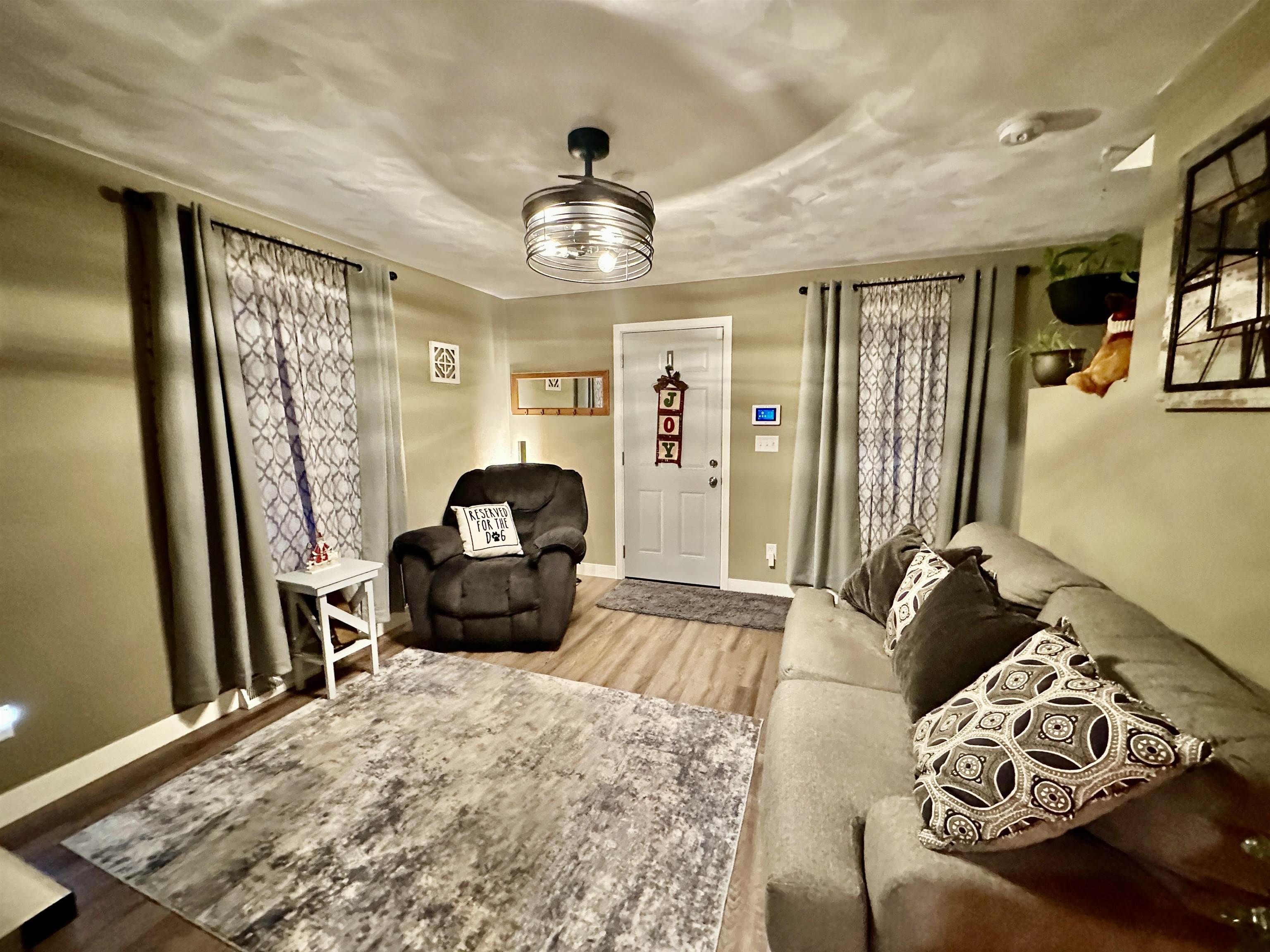 1657 Fayette Avenue Beloit, WI 53511 - Photo 10 of 35