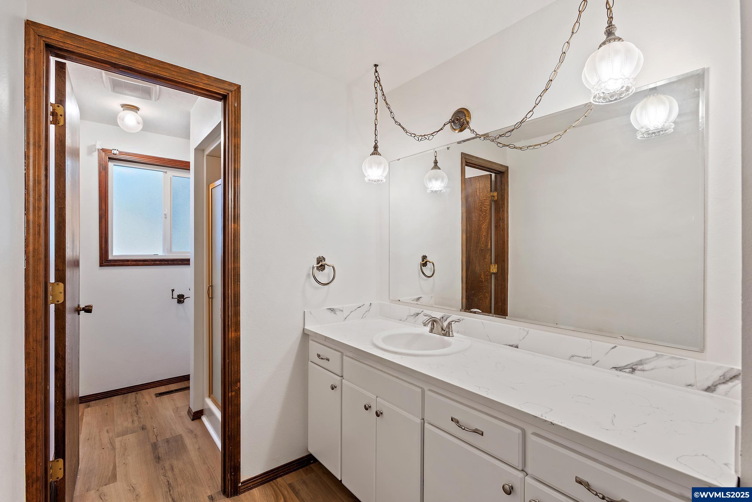 30399 Rancho Road Lebanon, OR 97355 - Photo 14 of 41 Gallery Image 14