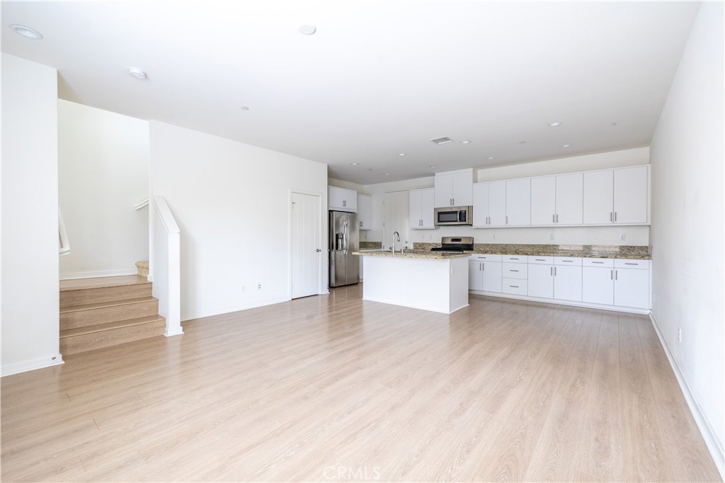 24 Prominence Lake Forest, CA 92630 - Photo 4 of 31 a view of kitchen with wooden floor
