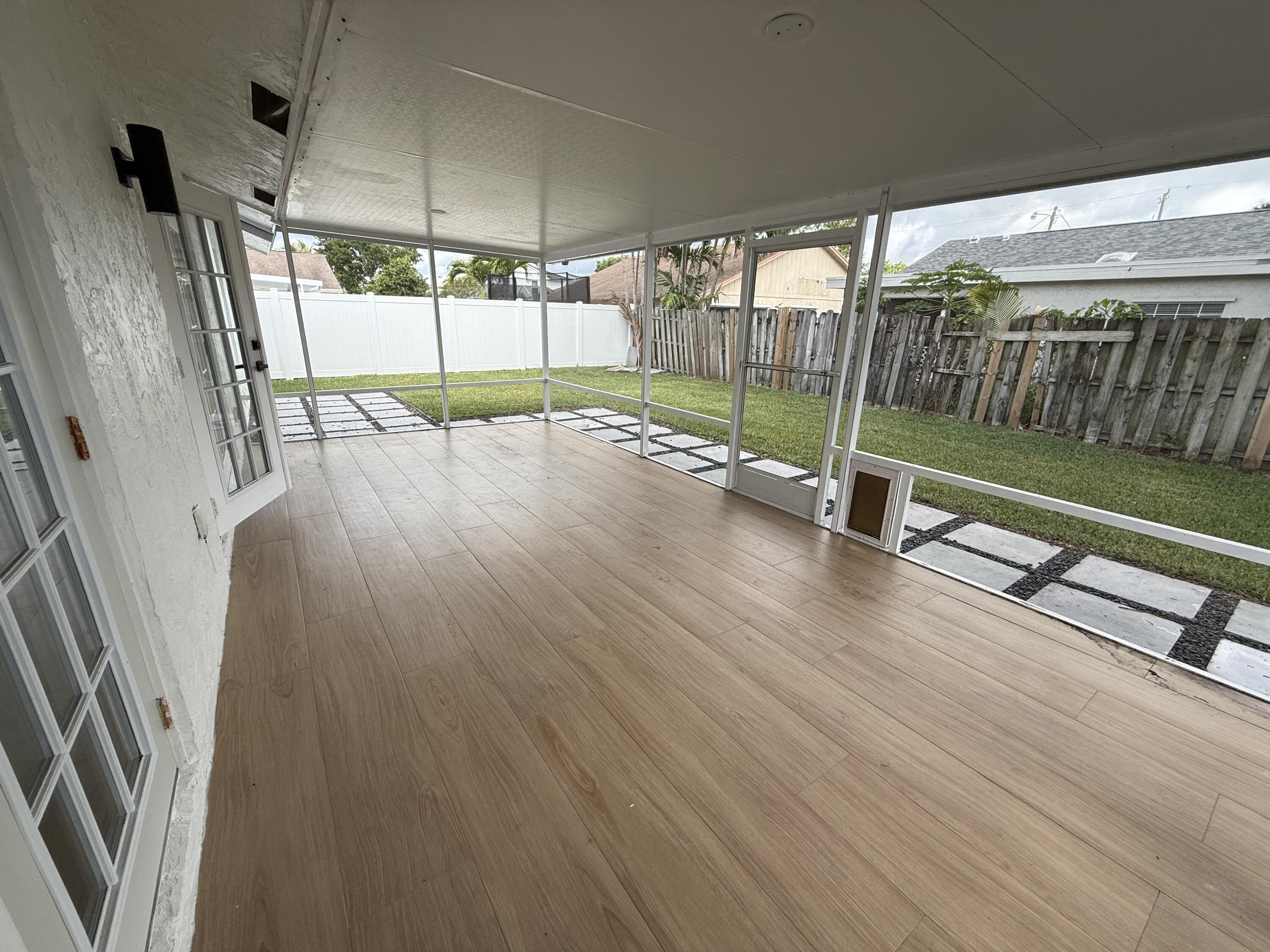 6249 Foster Street Jupiter, FL 33458 - Photo 25 of 25 IMG_9058