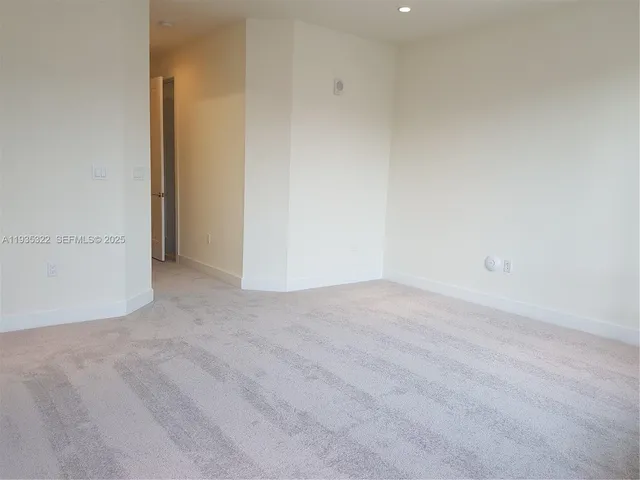 $3,600 | 10245 Northwest 63rd Terrace, Unit 209, Doral, FL 33178