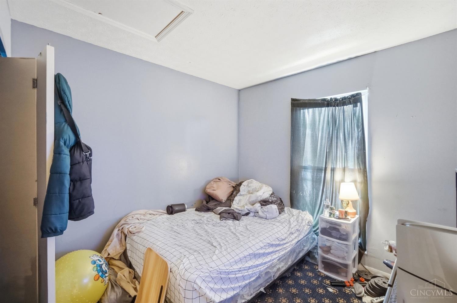 3433 Reading Road Cincinnati, OH 45229 - Photo 34 of 54