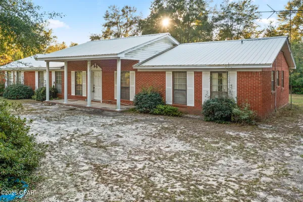 $449,000 | 1962 Mud Hill Road, Chipley, FL 32428