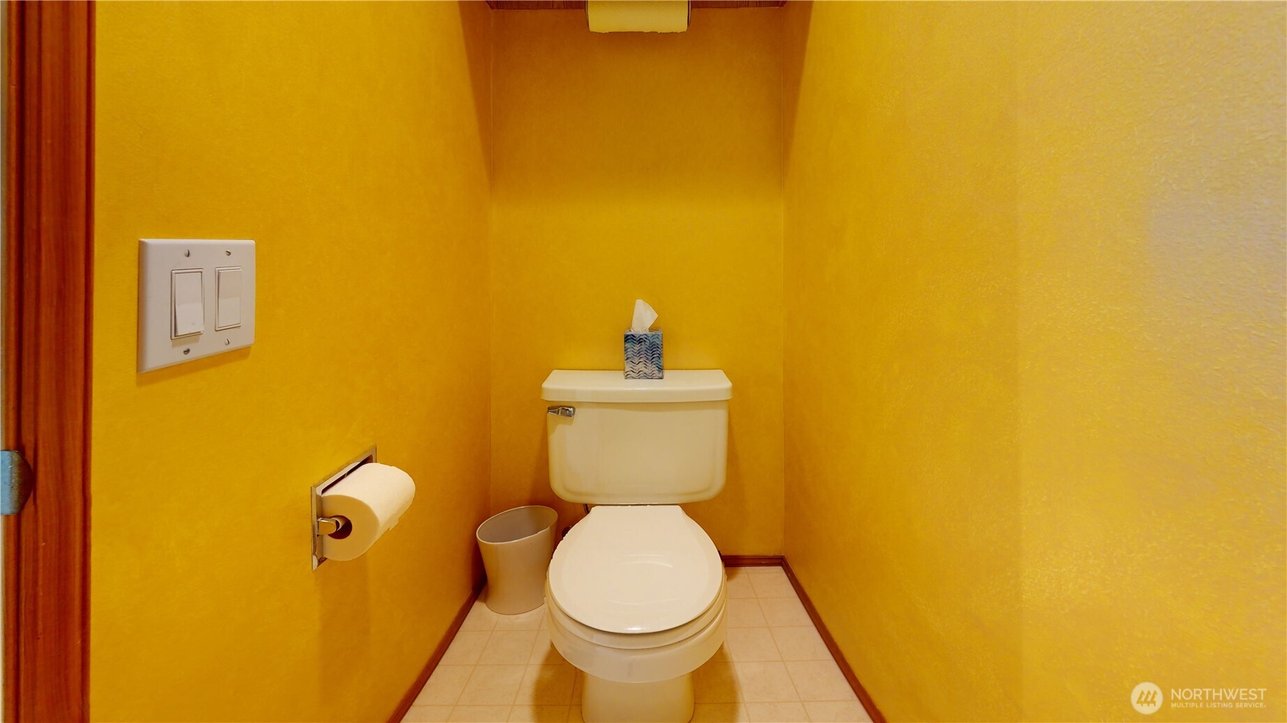 1704 Field Place Northeast Renton, WA 98059 - Photo 28 of 38 a bathroom with a toilet and a sink