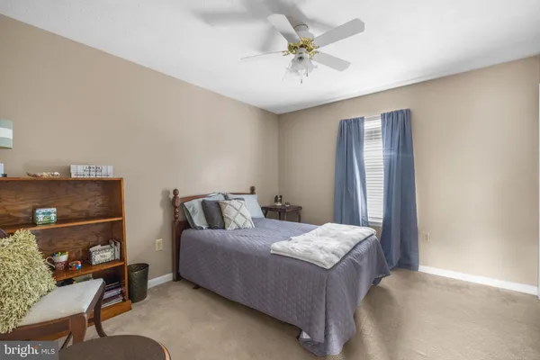 $514,900 | 1076 Stuart Drive, Front Royal, VA 22630