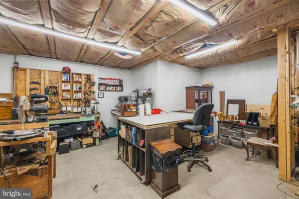 $514,900 | 1076 Stuart Drive, Front Royal, VA 22630