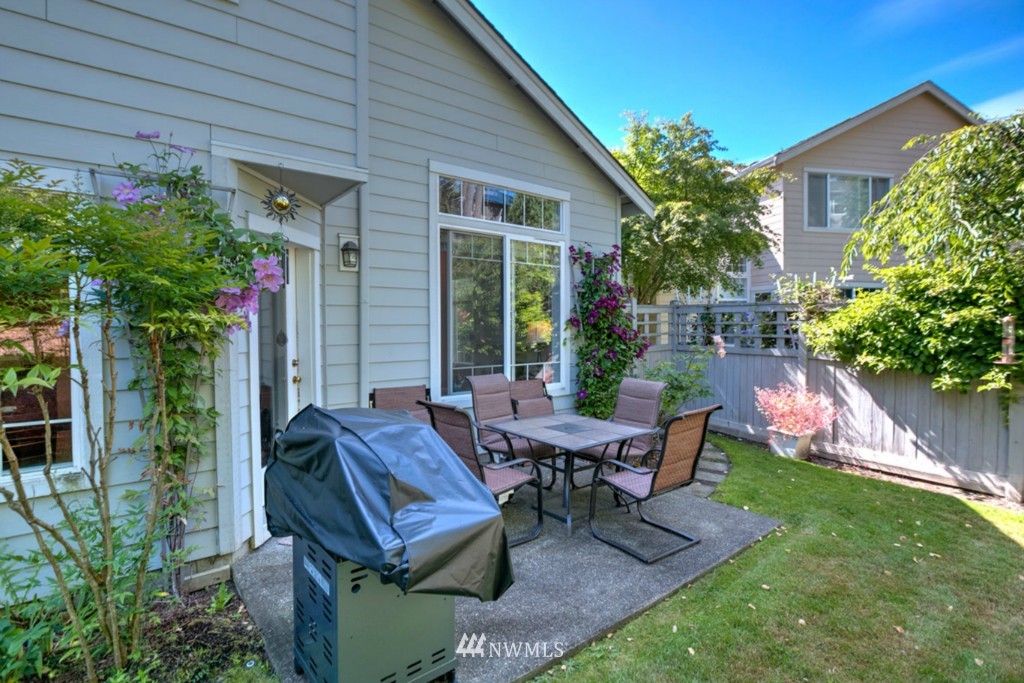 512 Elma Place Northeast Renton, WA 98059 - Photo 18 of 19
