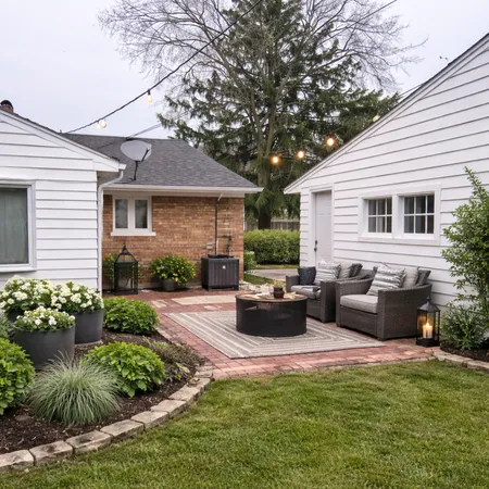 $156,000 | 55 Apple Lane, Park Forest, IL 60466