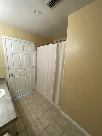 $1,700 | 3391 Parkchester Square Boulevard, Unit 204, Orlando, FL 32835