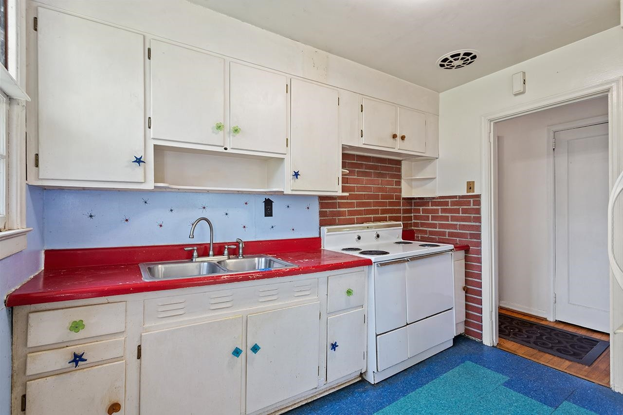 1208 Clifton Street Raleigh, NC 27604 - Photo 17 of 33 Photo 17