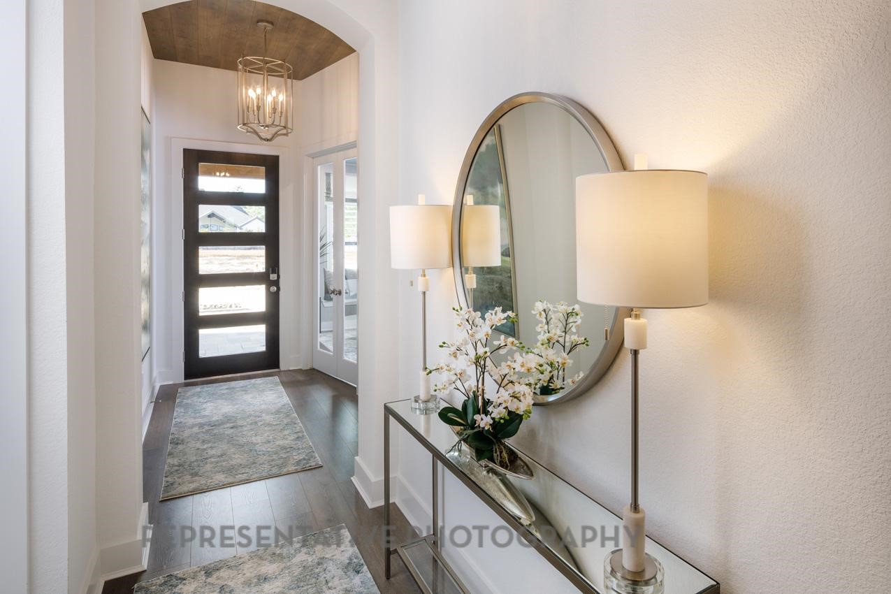 13048 Wandering Rdg Lane Conroe, TX 77302 - Photo 26 of 49 a view of a entryway