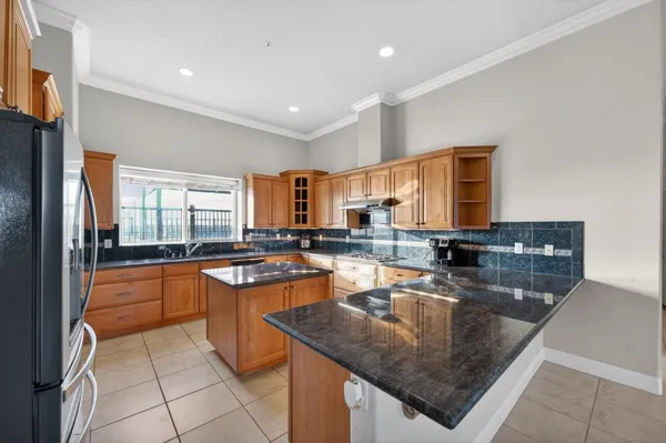 $3,300,000 | 5010 Jefferson Boulevard, West Sacramento, CA 95691