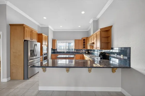 $3,300,000 | 5010 Jefferson Boulevard, West Sacramento, CA 95691