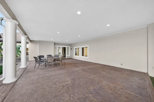 $3,300,000 | 5010 Jefferson Boulevard, West Sacramento, CA 95691