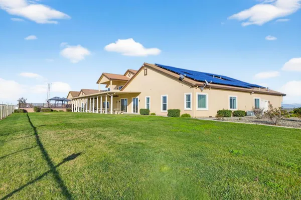 $3,300,000 | 5010 Jefferson Boulevard, West Sacramento, CA 95691