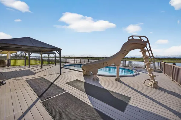 $3,300,000 | 5010 Jefferson Boulevard, West Sacramento, CA 95691