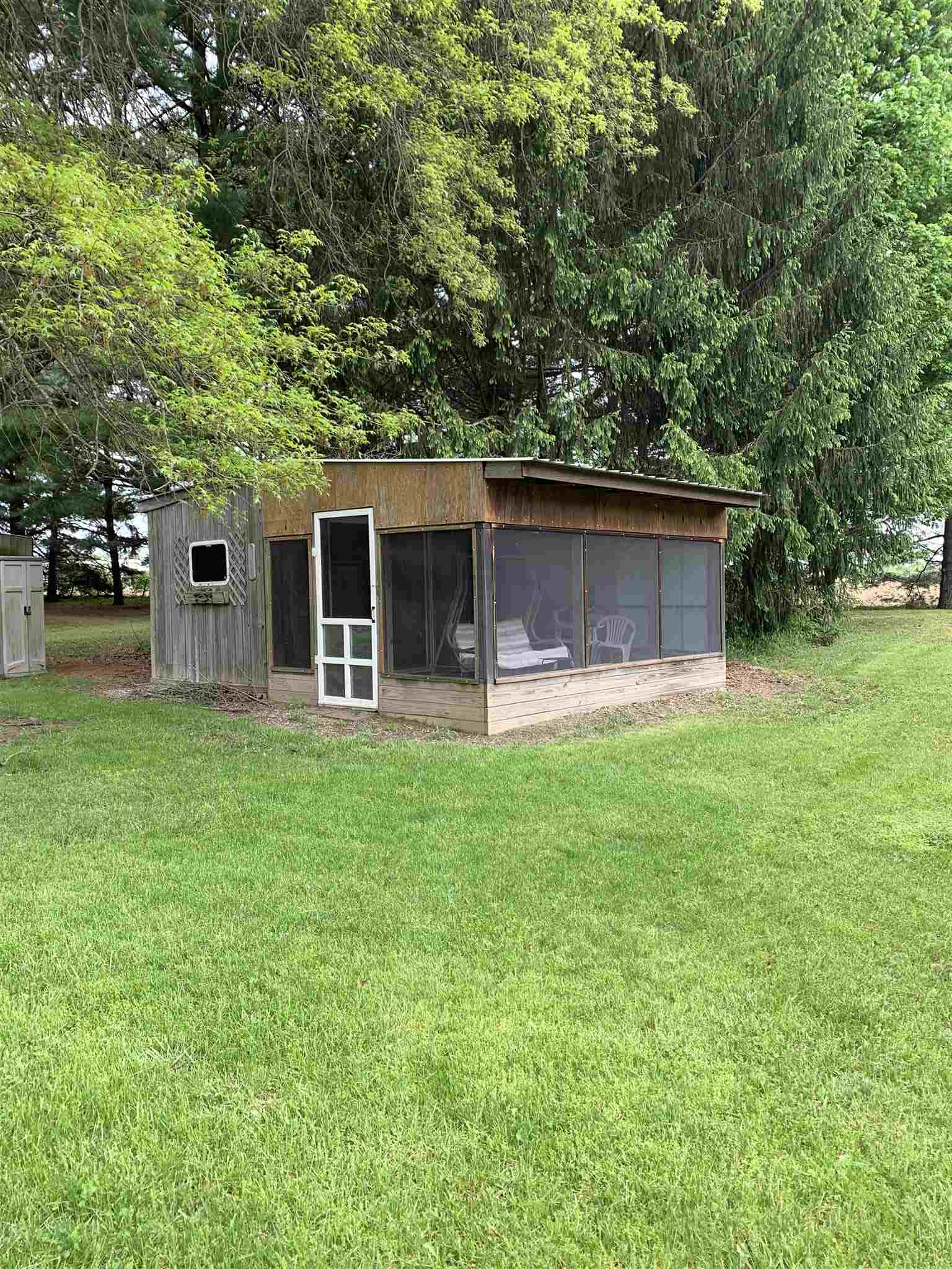 8024 Lilac Road Plymouth, IN 46563 - Photo 11 of 34 Gallery Image 11