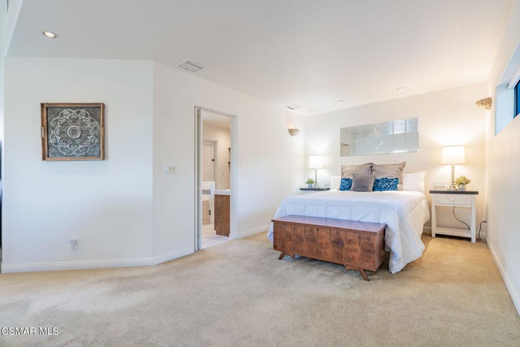 6078 Peppertree Lane Simi Valley, CA 93063 - Photo 34 of 59