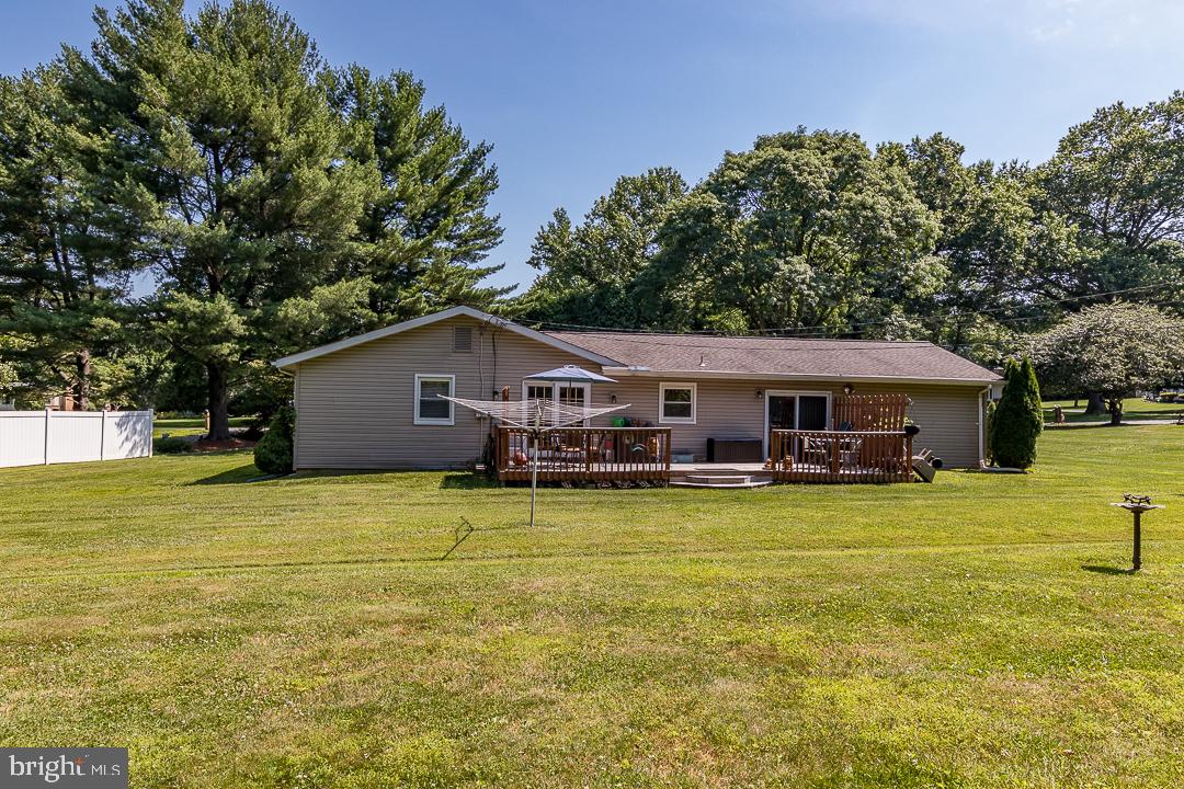 737 Whitebriar Road Hockessin, DE 19707 - Photo 25 of 25 Private Half Acre Lot Backing to Trees