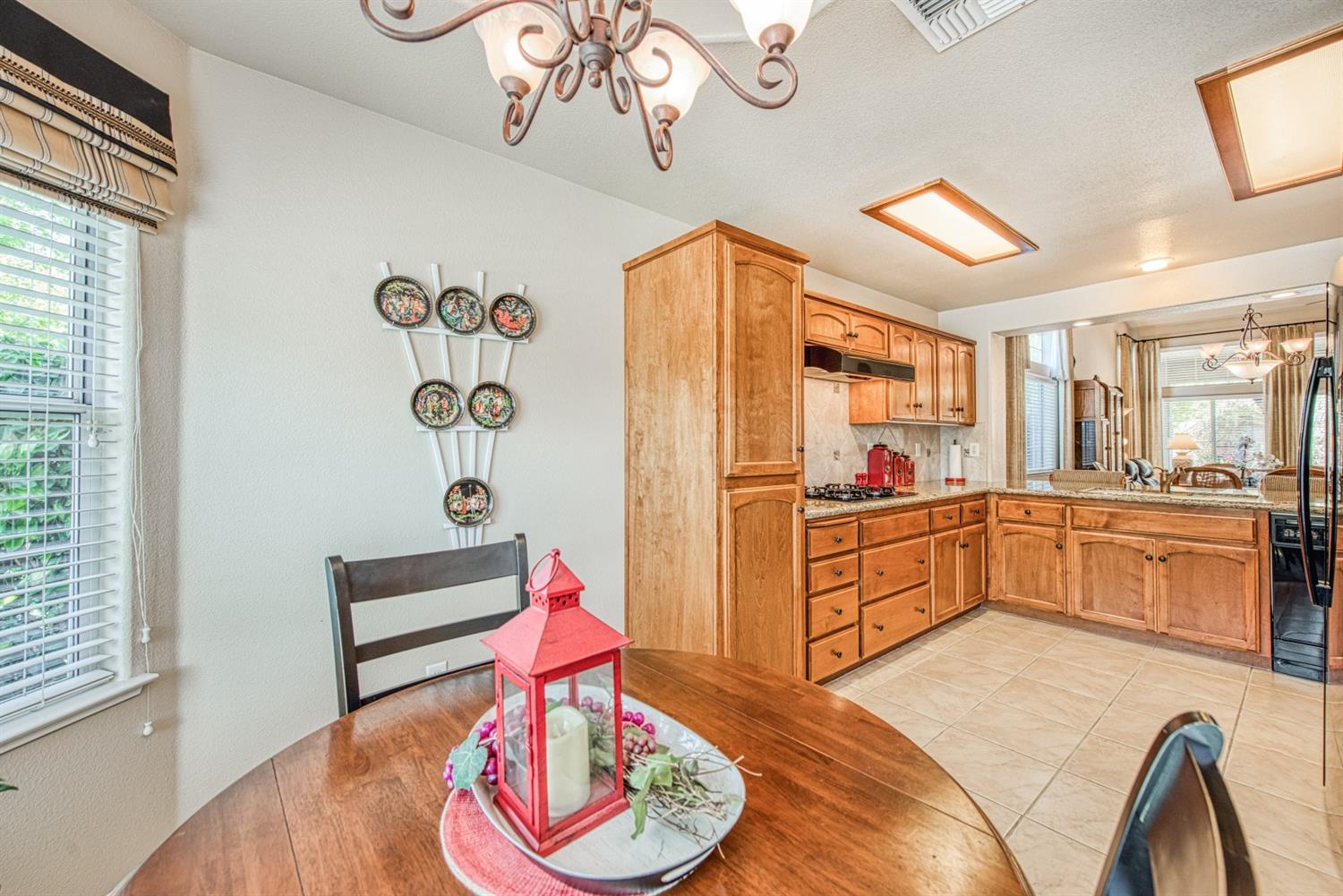 2815 Isabel Avenue Clovis, CA 93611 - Photo 14 of 31