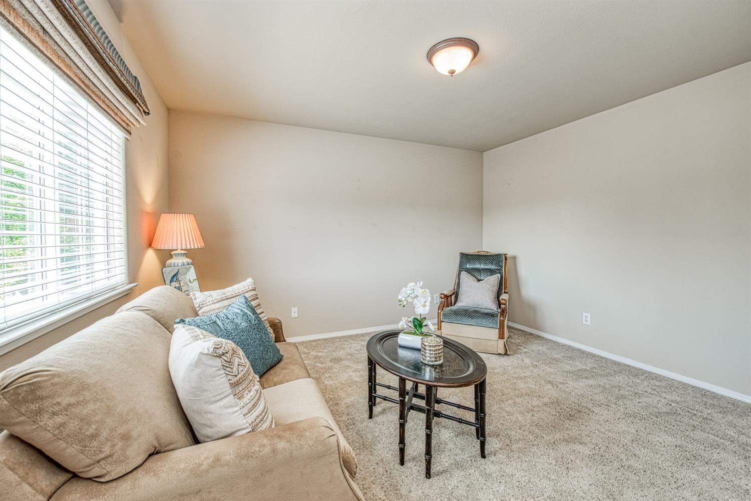 2815 Isabel Avenue Clovis, CA 93611 - Photo 24 of 31