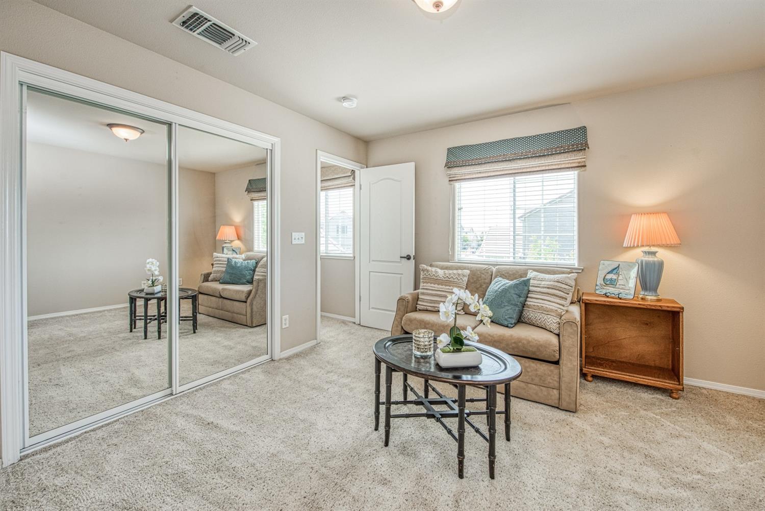 2815 Isabel Avenue Clovis, CA 93611 - Photo 25 of 31