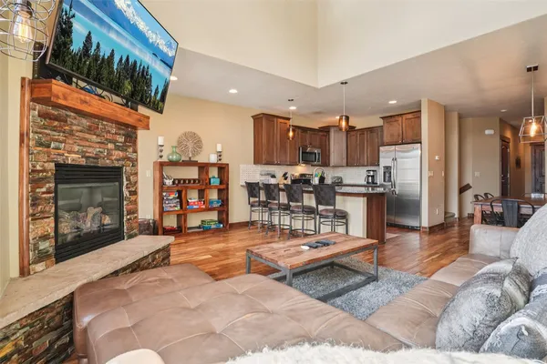 $975,000 | 50 B County Road 1293, Unit B, Silverthorne, CO 80498