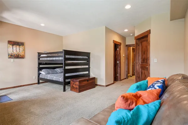 $975,000 | 50 B County Road 1293, Unit B, Silverthorne, CO 80498