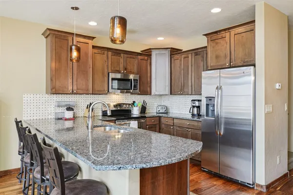 $975,000 | 50 B County Road 1293, Unit B, Silverthorne, CO 80498