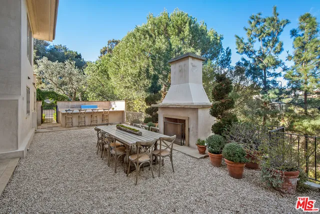 $82,500 | 980 Stradella Road, Los Angeles, CA 90077