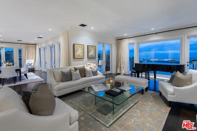 $82,500 | 980 Stradella Road, Los Angeles, CA 90077