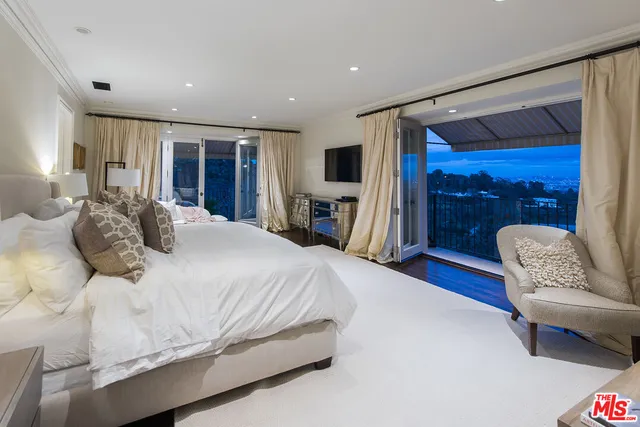 $82,500 | 980 Stradella Road, Los Angeles, CA 90077