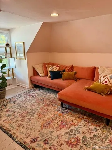 $2,400 | Undisclosed Address, Denver, CO 80218