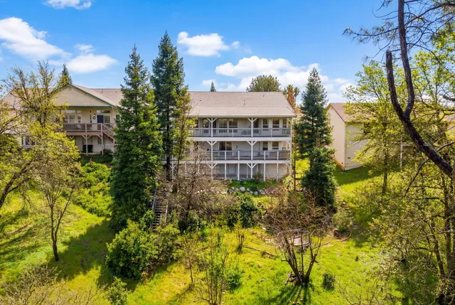 $629,000 | 332 Franciscan Trail, Redding, CA 96003