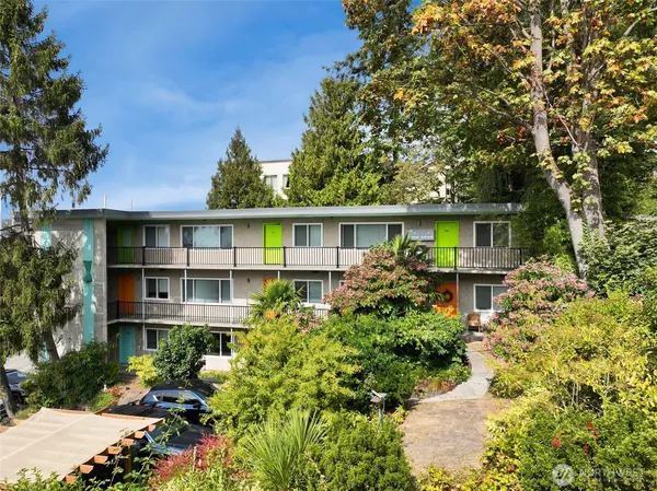 $2,695,000 | 2801 14th Avenue West, Seattle, WA 98119