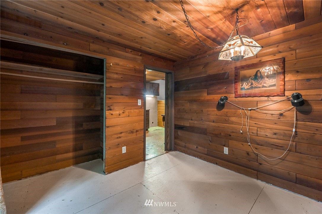 6206 Shamrock Road Maple Falls, WA 98266 - Photo 13 of 20 Gallery Image 13